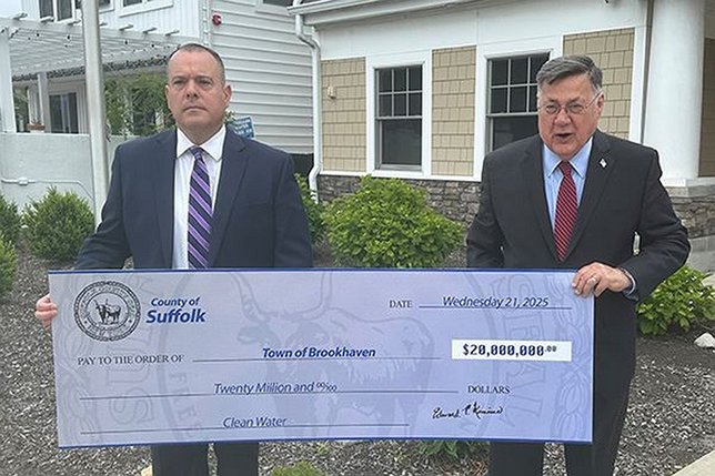 Brookhaven Supervisor Panico Accepts $20 Million from Suffolk County to Advance Mastic Beach Sewer Project